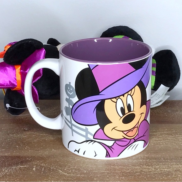 NWT DISNEY Minnie Witch plush with mug - Picture 4 of 5